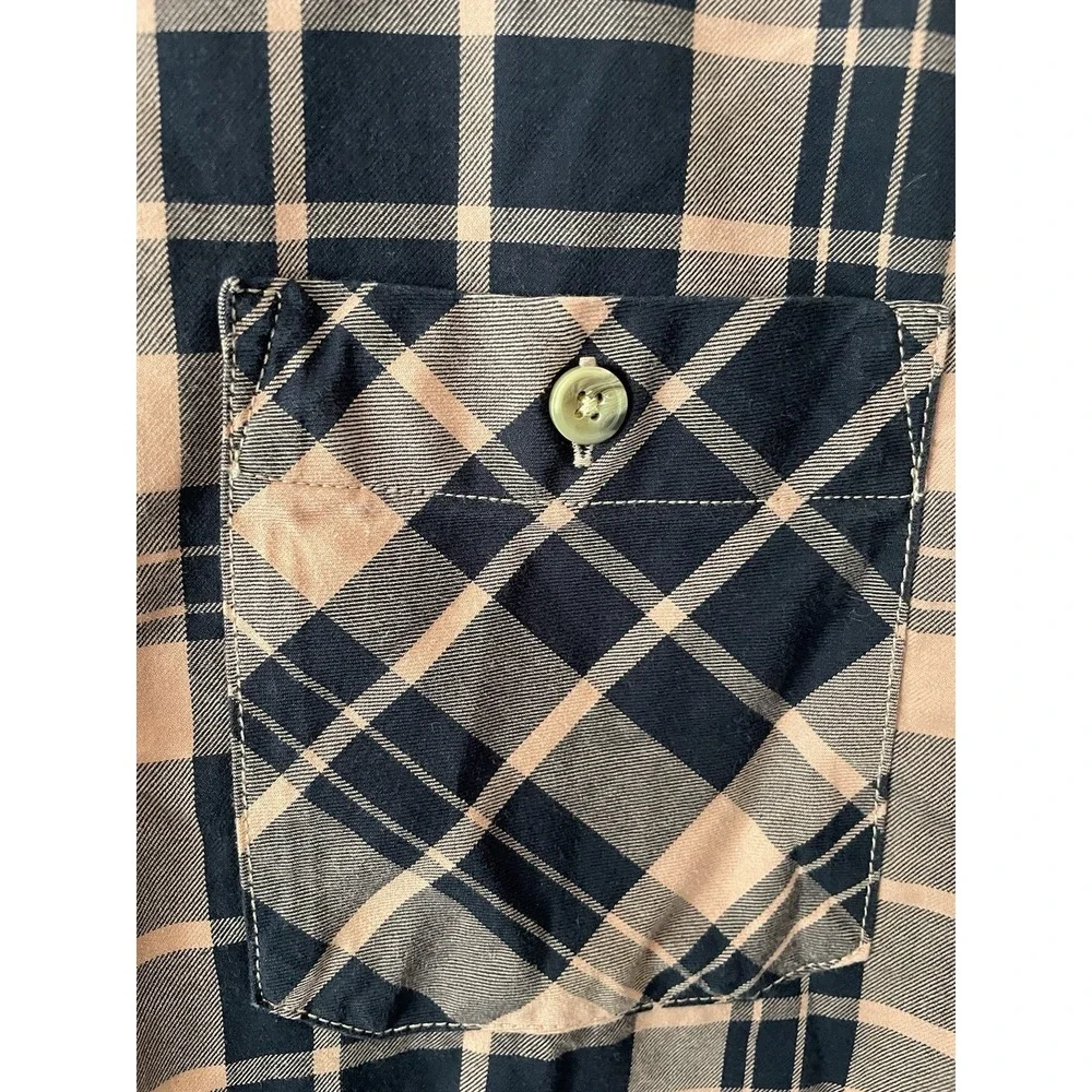 The‎ North Face Men's Large Pink Navy Plaid Button Front Shirt